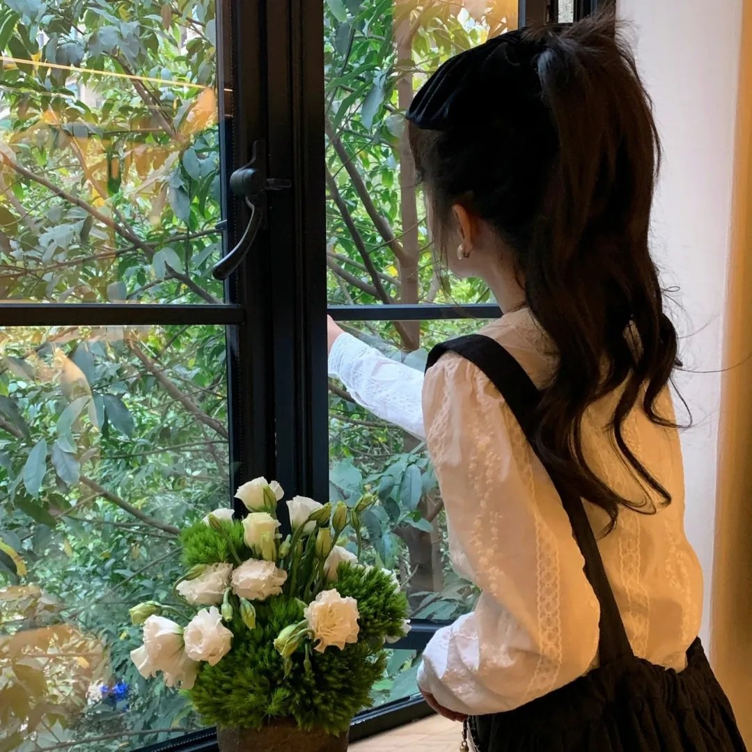 女演员今天依然